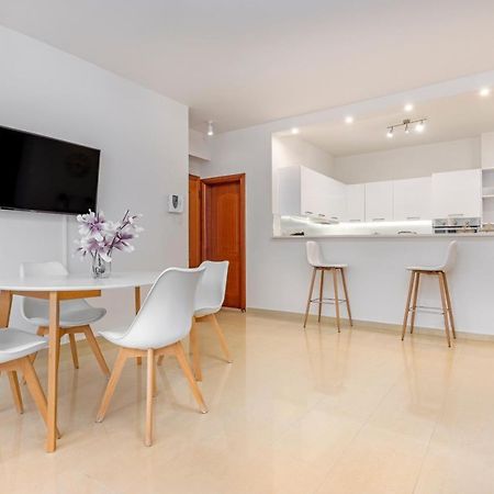 Rhodes City Central Luxurious Apartments Close To The Sea מראה חיצוני תמונה