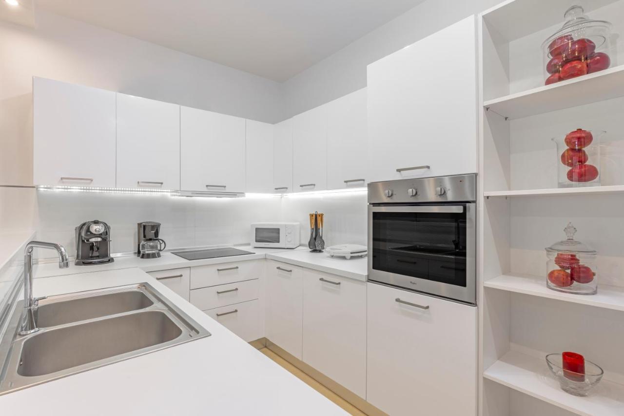 Rhodes City Central Luxurious Apartments Close To The Sea מראה חיצוני תמונה